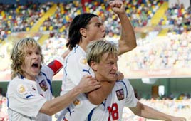 מארק היינץ מילאן בארוש פאבל נדבד נבחרת צ'כיה