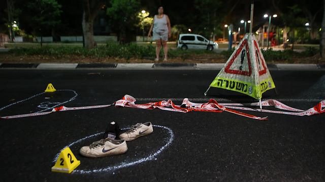 הולך רגל נפצע קשה בתאונת פגע וברח ביפו