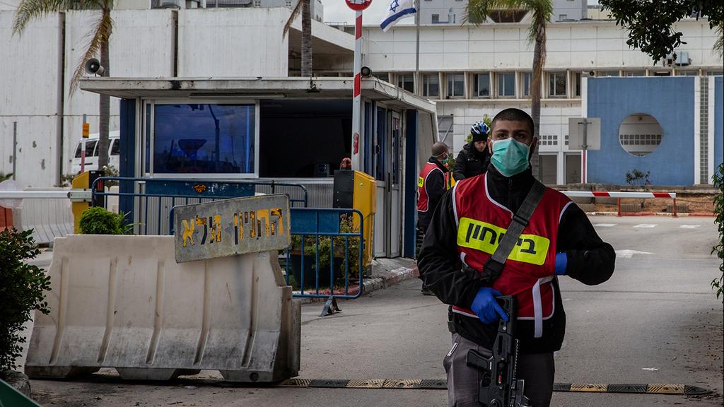  בן 45 עם קורונה, מורדם ומונשם: "הוא אדם בריא, הרופאה נתנה לו אנטיביוטיקה" 9860078_1_140_1300_732_x-large